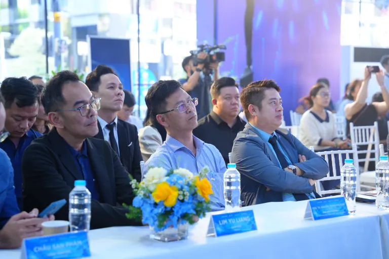 Công bố hợp tác · 26/10/2026 · Hình ảnh