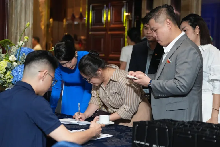 Lễ ký kết hợp tác · 25/10/2026 · Hình ảnh