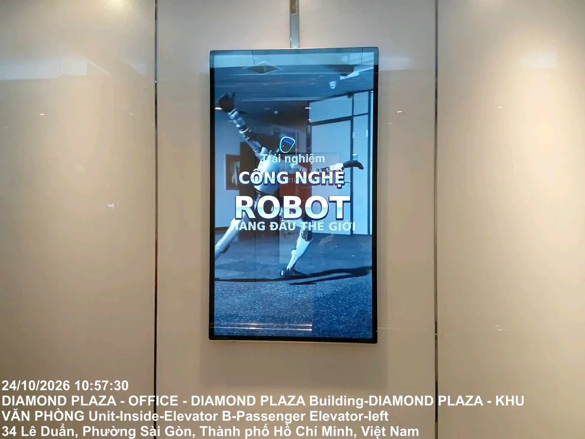 Màn hình quảng cáo chương trình robot GRECO 2026 tại Toà nhà Diamond Plaza – Khu văn phòng