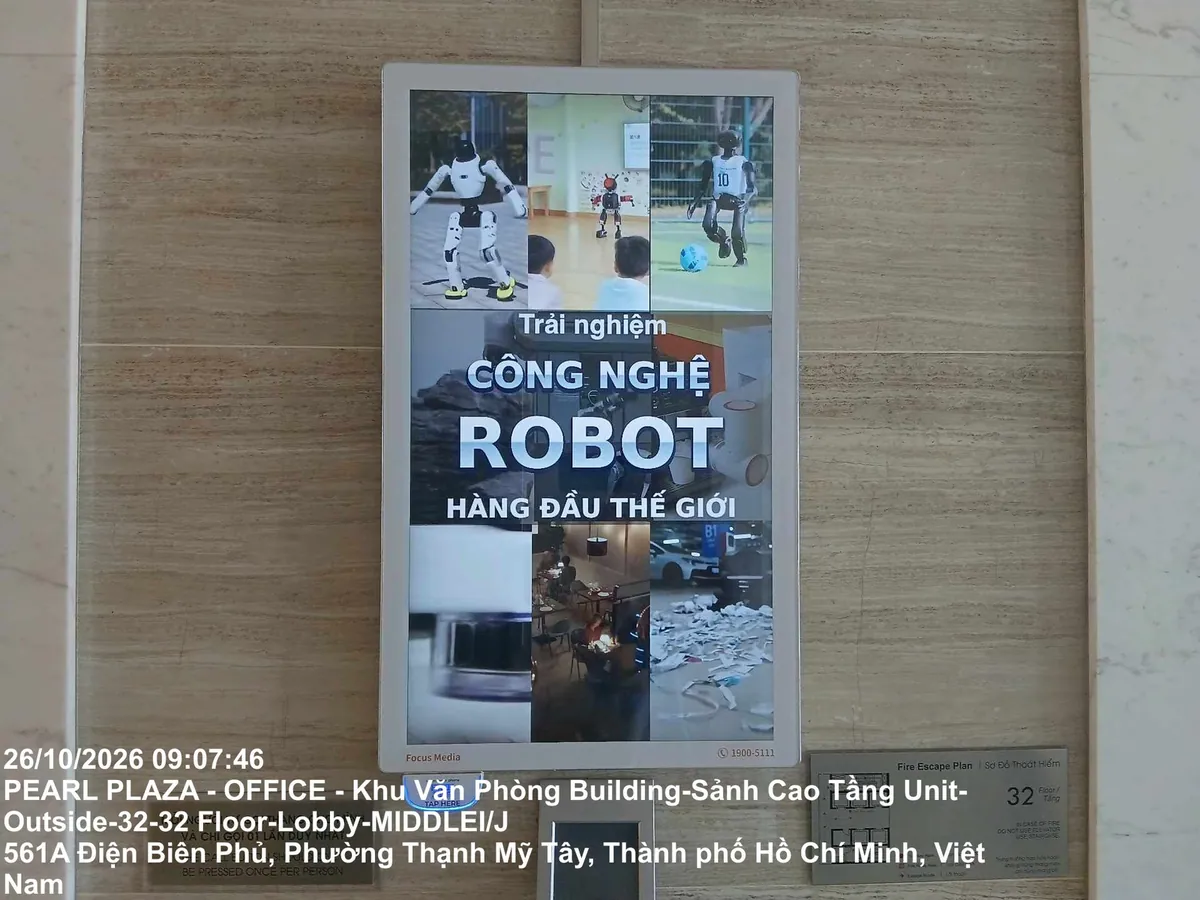 Màn hình quảng cáo chương trình robot GRECO 2026 tại Toà nhà Pearl Plaza – Khu văn phòng