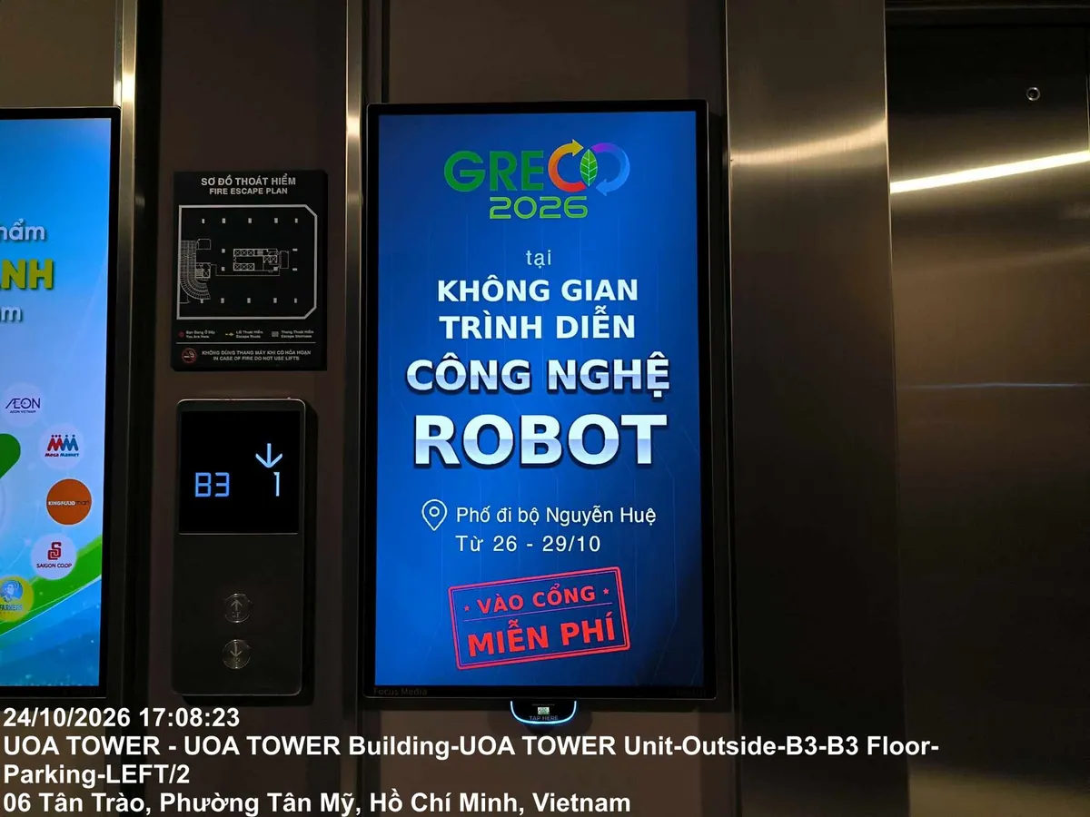 Màn hình quảng cáo chương trình robot GRECO 2026 tại Toà nhà UOA Tower